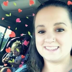 Meet your Posher, Caitie